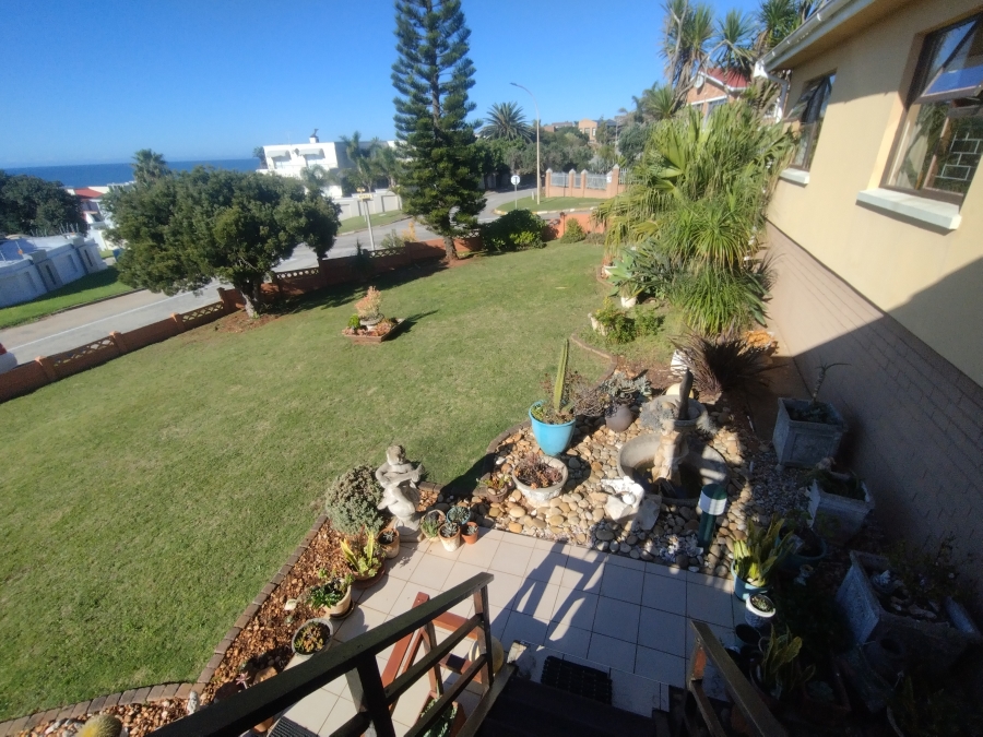 4 Bedroom Property for Sale in Noorsekloof Eastern Cape